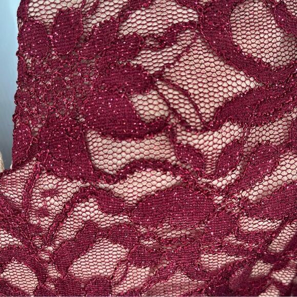 R & M Richards Morgan and Co Off Shoulder Lace Chiffon Dress Merlot Nude 18W NWT - Picture 6 of 11